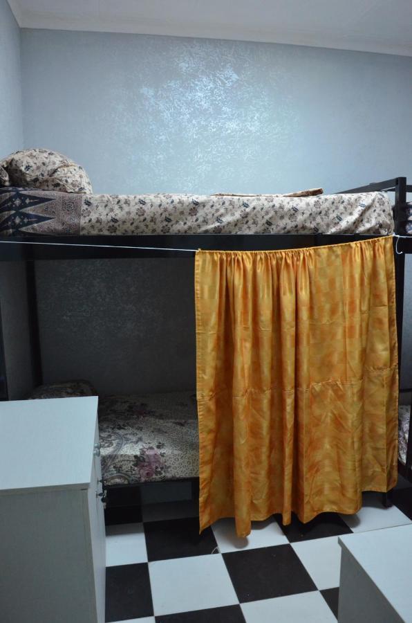 Hostel California Batumi Luaran gambar